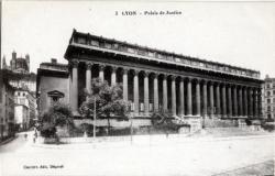 Lyon. - Palais de justice