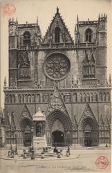 Lyon. - La Cathédrale Saint-Jean