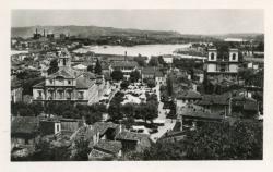 Givors (Rhône). - Vue générale. - Eglise Saint-Nicolas et Hôtel de Ville