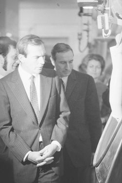 [Le Professeur Christiaan Barnard à Lyon]