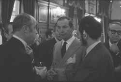 [Le Professeur Christiaan Barnard à Lyon]