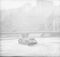 Les Péniches, trafic sur le Rhône