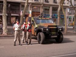 Revue militaire du 14 juillet, cours Franklin-Roosevelt