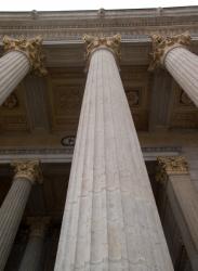 [Palais de justice de Lyon : colonne corinthienne]