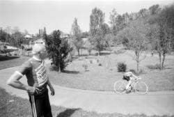 [Le vélodrome des Roussillon à Rochetaillée-sur-Saône]