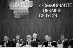 [Conseil de la communauté urbaine de Lyon : séance du 9 mai 1989]