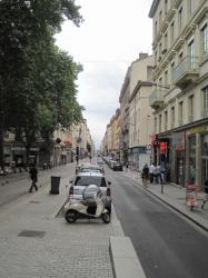 Rue de Marseille, en direction du sud