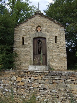 Crémieu (Isère) : La chapelle de Villemoirieu