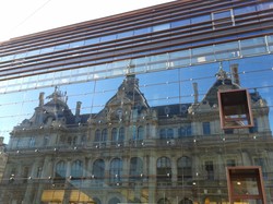Reflets du Palais de la Bourse