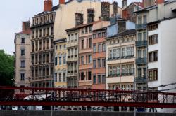 [Passerelle Saint-Vincent et quai Pierre-Scize]