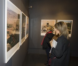 [Vernissage de l'exposition "Le silence et l'oubli" de Gilles Verneret]