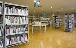 [Salle adulte de la bibliothèque de Vaise, 9e arrondissement]