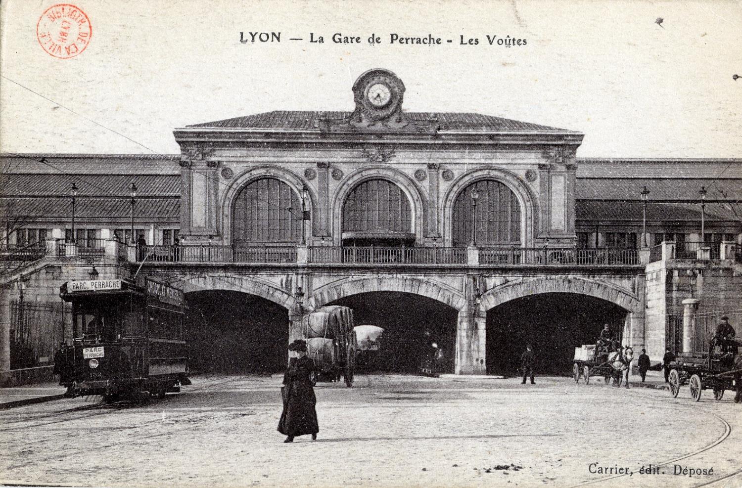 Lyon. - La Gare de Perrache. - Les Voûtes