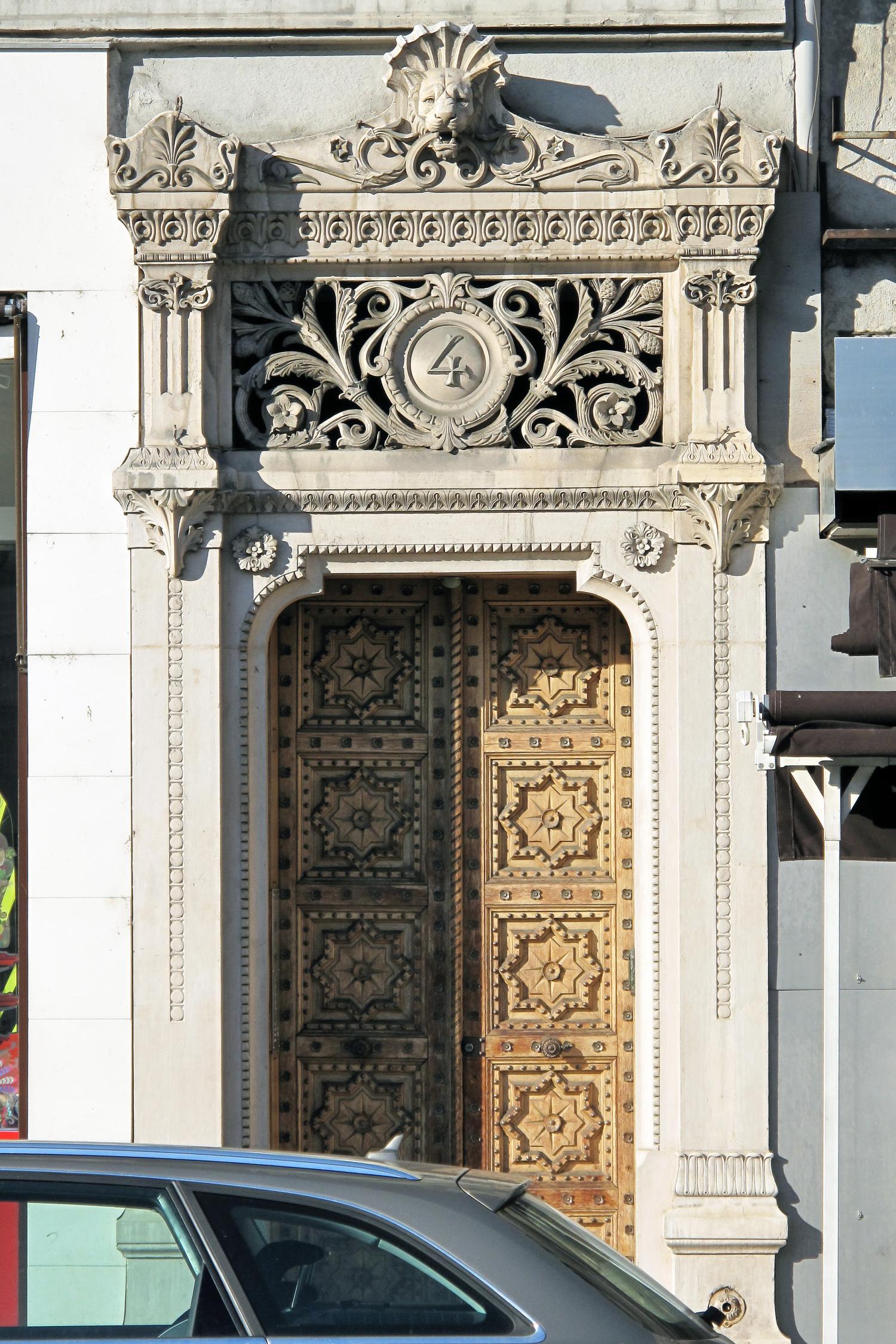 [4, place des Jacobins]