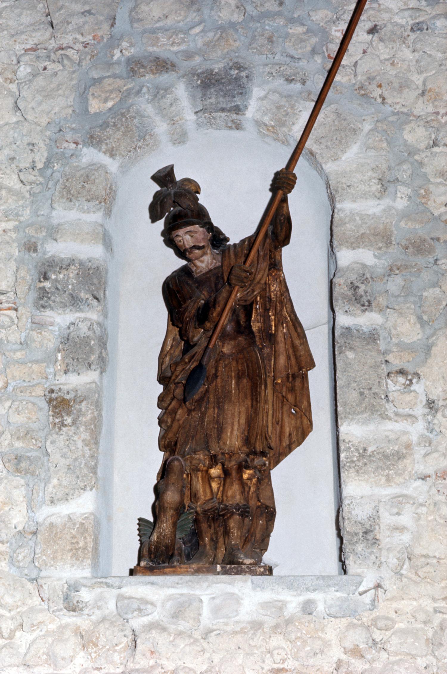 [Statue en bois de Saint-Georges à Pérouges (Ain)]