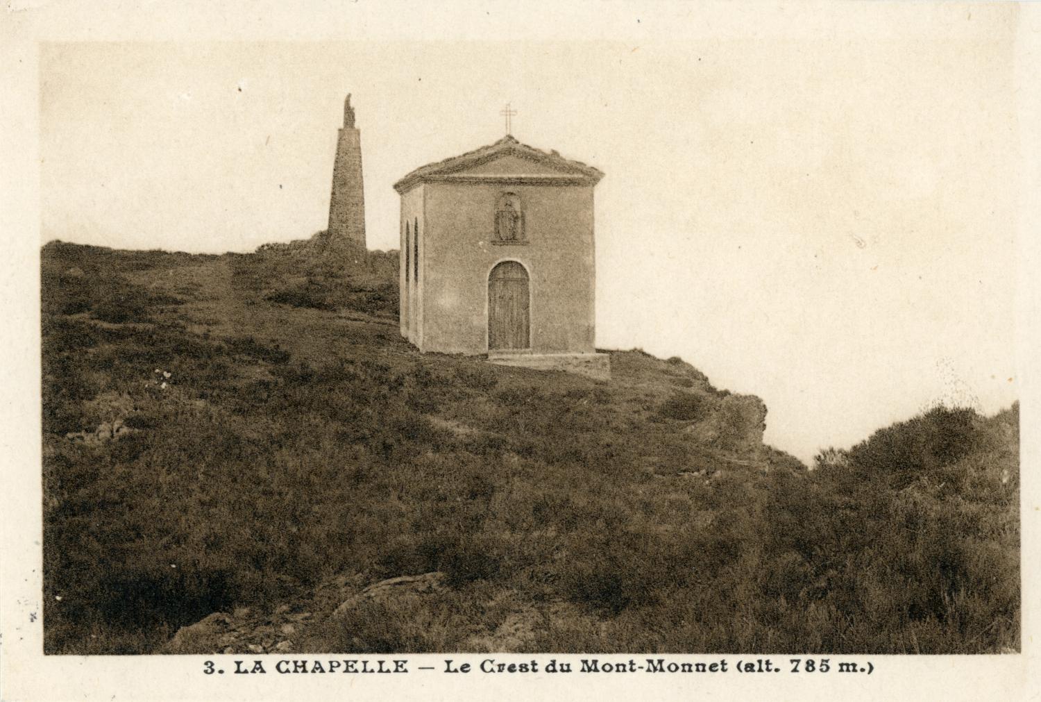 Longes (Rhône). - La Chapelle. - Le Crest du Mont-Monnet (alt. 785 m.)