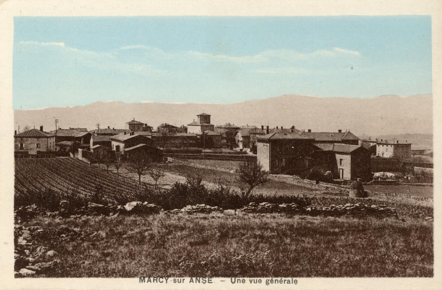 Marcy-sur-Anse (Rhône). - Une vue générale