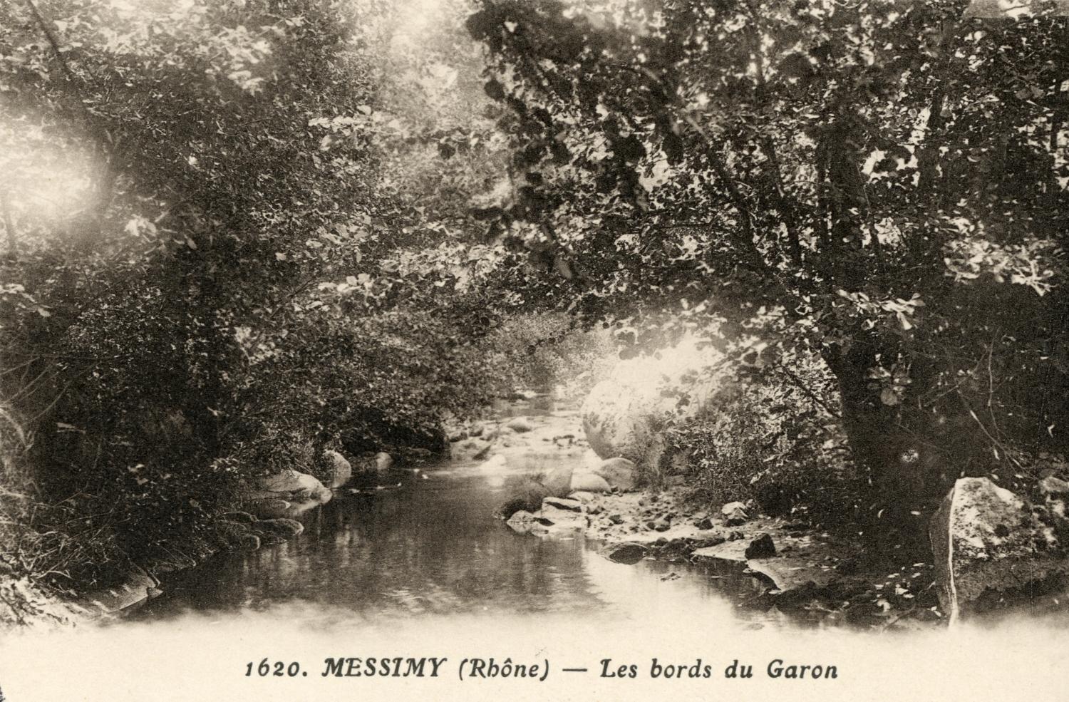 Messimy (Rhône). - Les bords du Garon