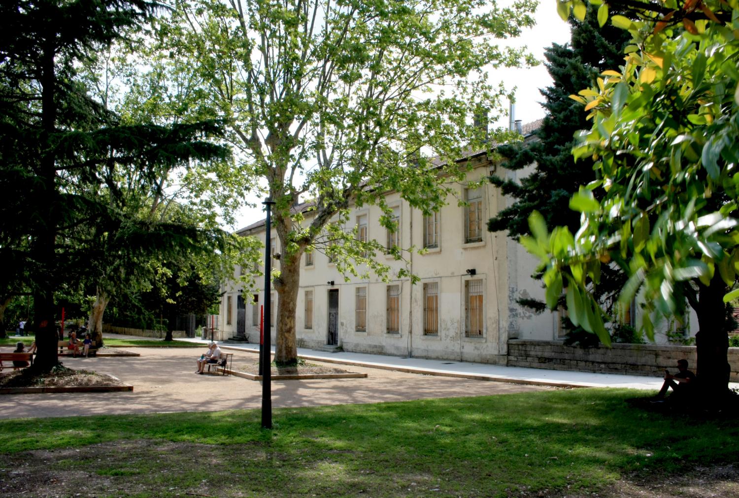 Parc Sergent Blandan, casernement, 7e arrondissement