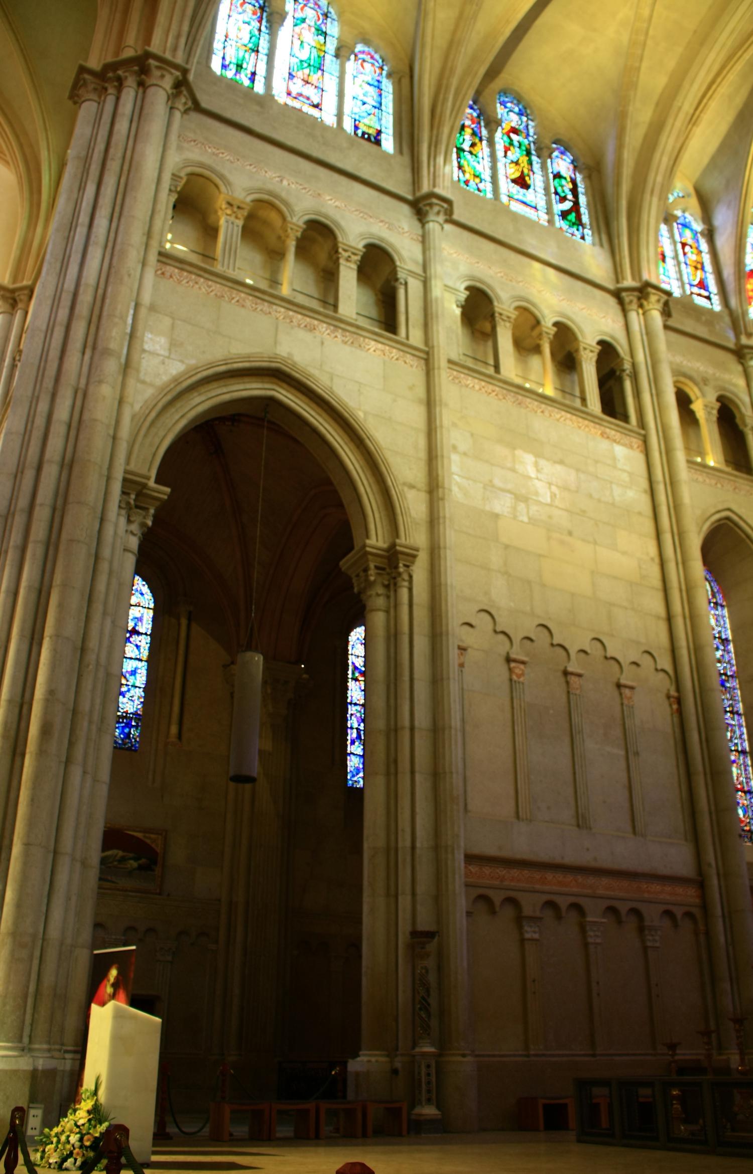 Choeur, mur nord, cathédrale Saint-Jean-Baptiste, Lyon 5e