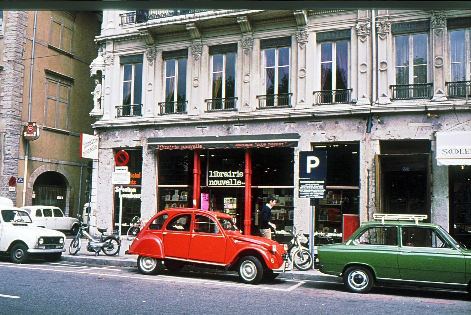 [Quai Saint-Antoine]