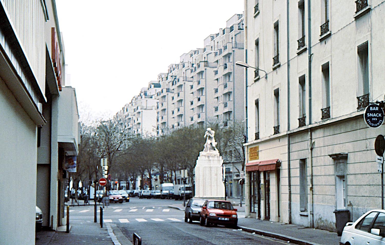 [Rue Léon-Chomel à Villeurbanne (Rhône)]