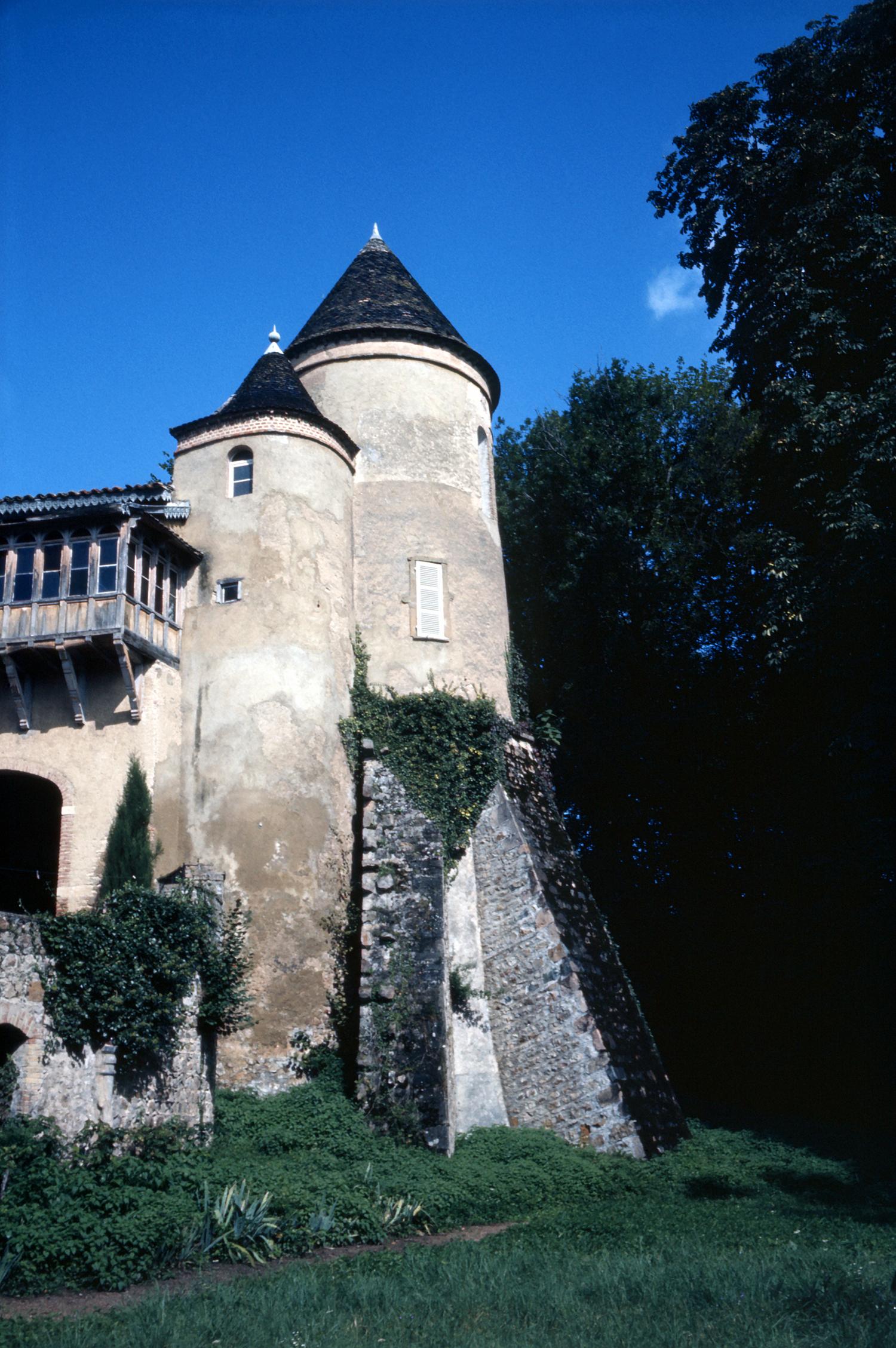 [Château de la Pierre à Régnié-Durette (Rhône)]
