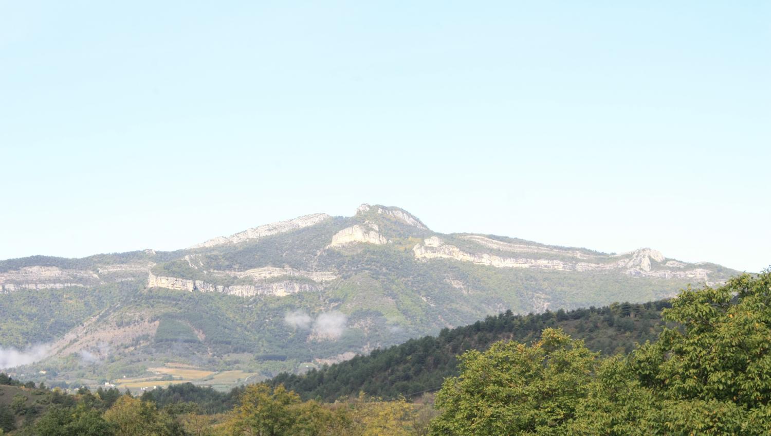 Vue sur les falaises du Vercors, Aurel, Drôme