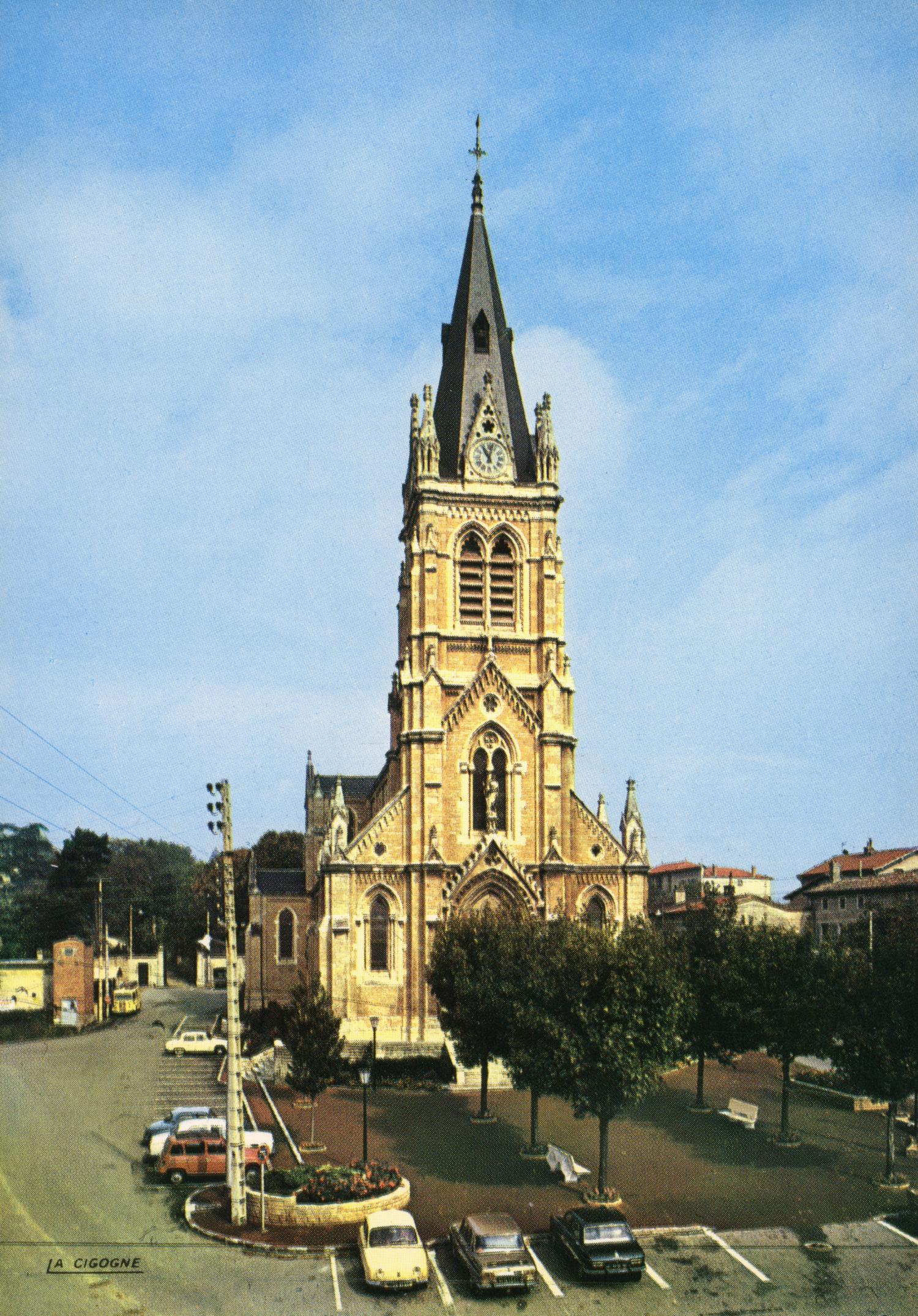 St-Didier-au-Mont-d'Or (Rhône). - La place et l'église