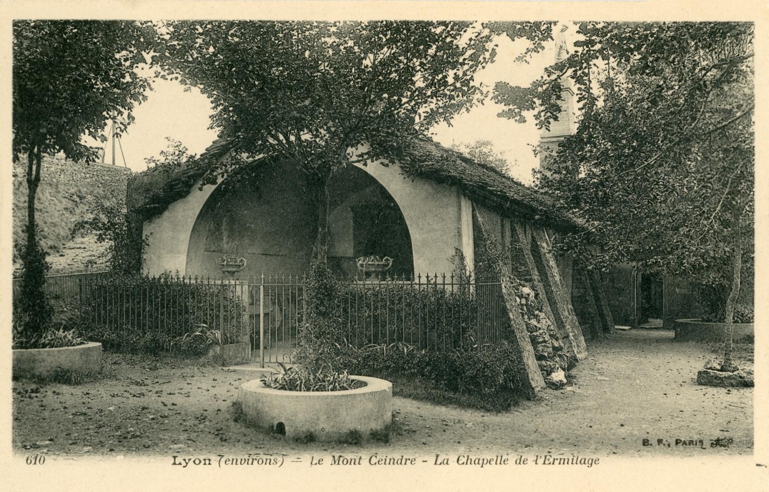 Lyon (environs). - Le Mont Cindre. - La Chapelle de l'Ermitage