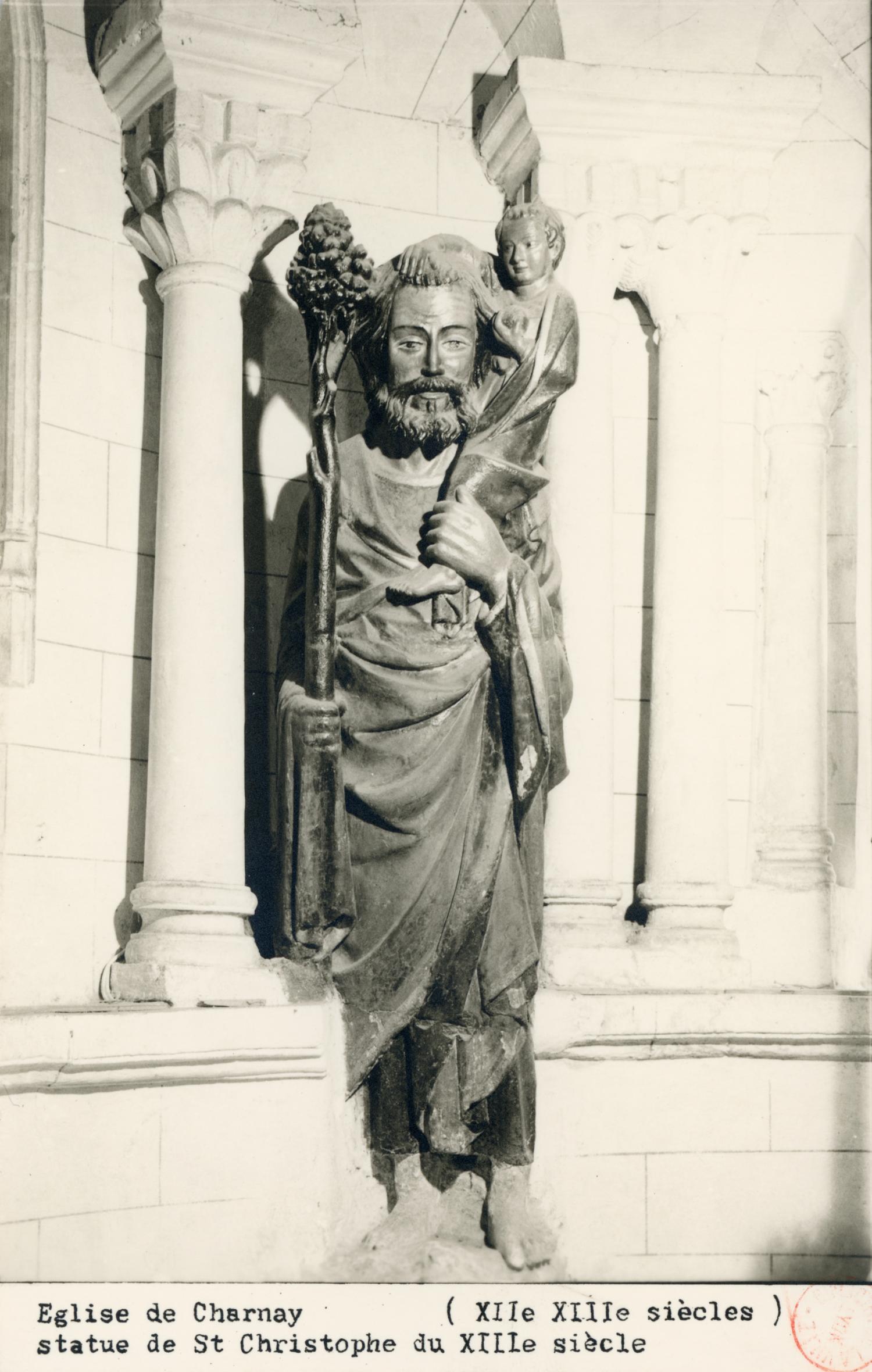 Eglise de Charnay (Rhône). - Statue de Saint Christophe du XIIIe siècle