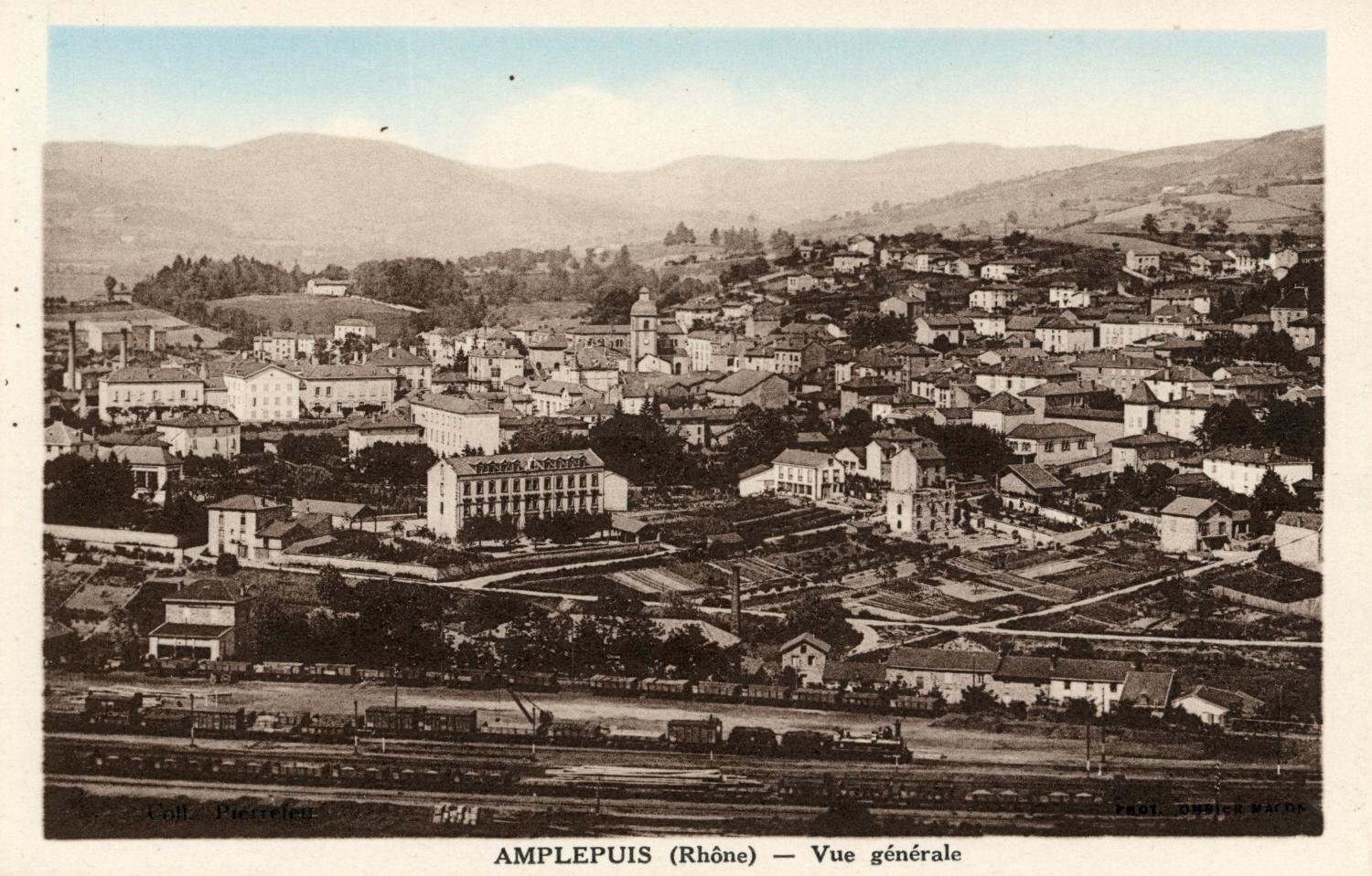 Amplepuis (Rhône). - Vue générale