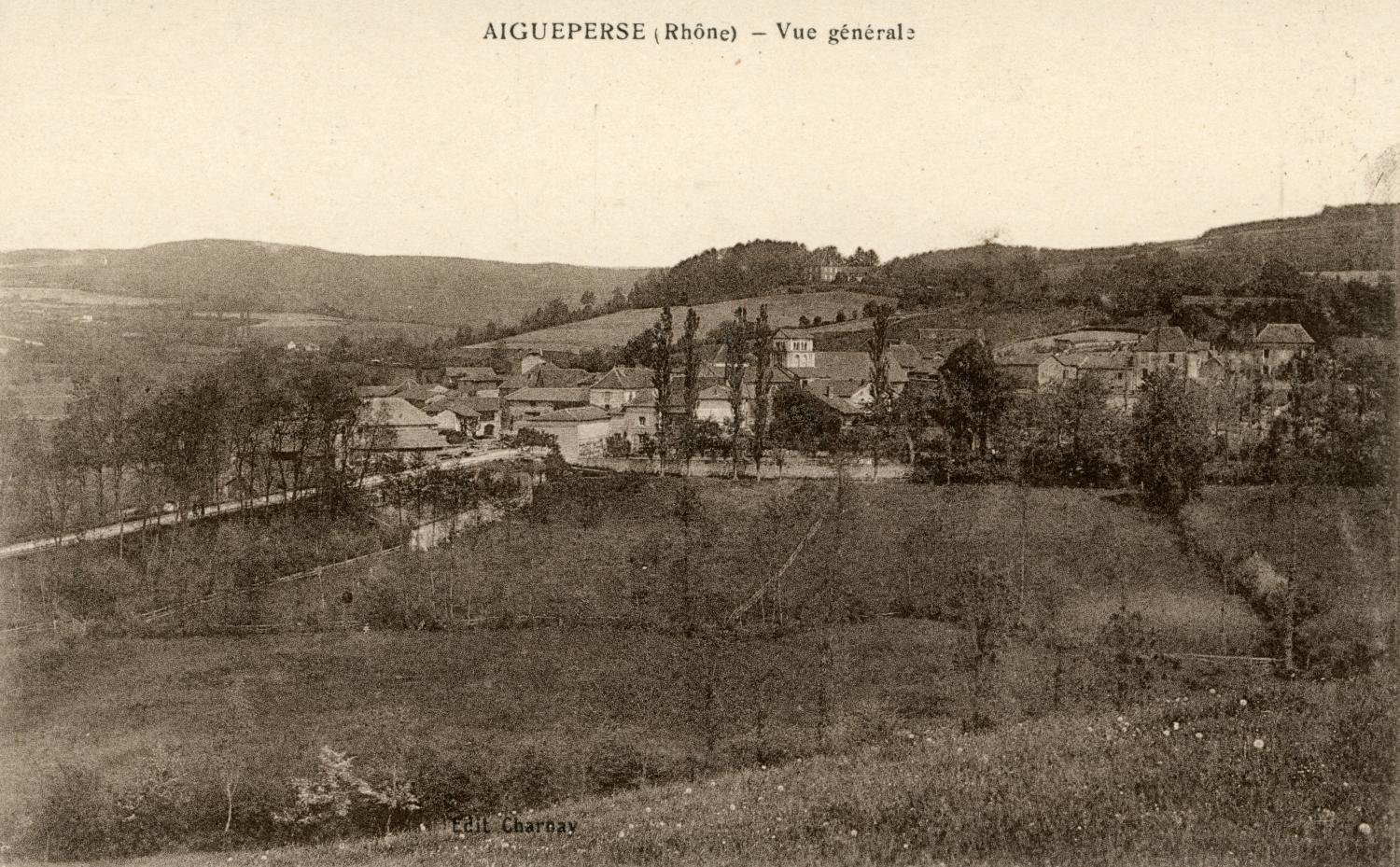 Aigueperse (Rhône). - Vue générale